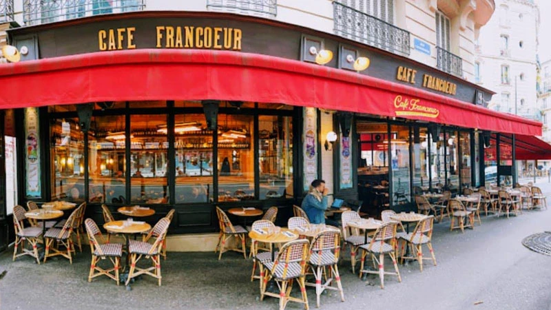 Café Francoeur_ 129 Rue Caulaincourt, 75018 Paris 01