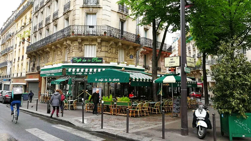 Café de la Place_ 23 Rue d_Odessa